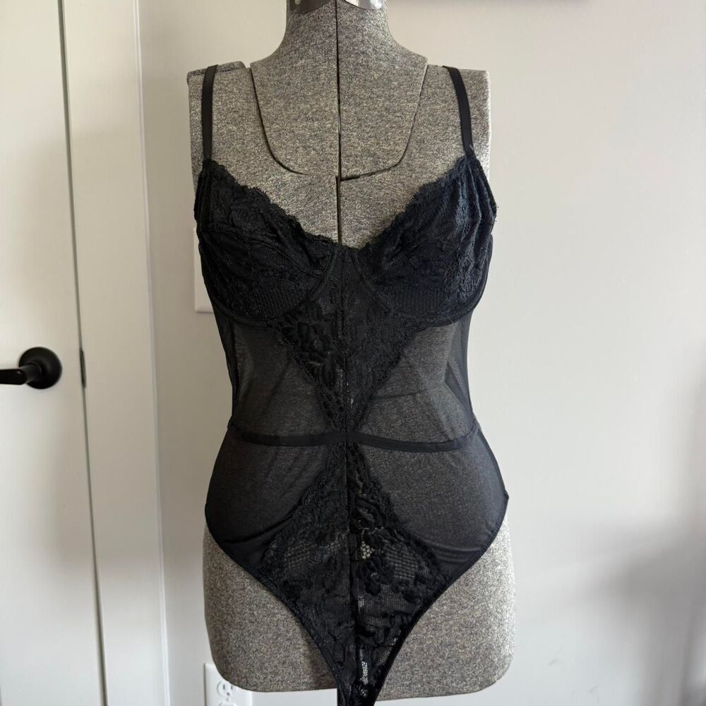Forever-21 Women's Black Bodysuit